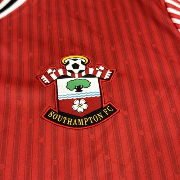 SOUTHAMPTON 23/24 FOOTBALL SHIRT JERSEY Hummel Size XL - Picture 3 of 9